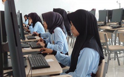Simulasi Kegiatan ANBK Tahun Ajaran 2024/2025 di SMKN 1 Punggelan